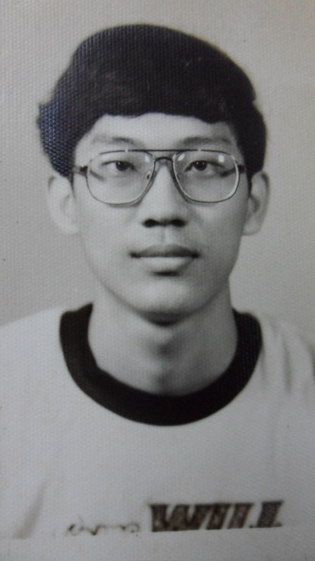 Lee Hoong Lau Timeline 3 Photo