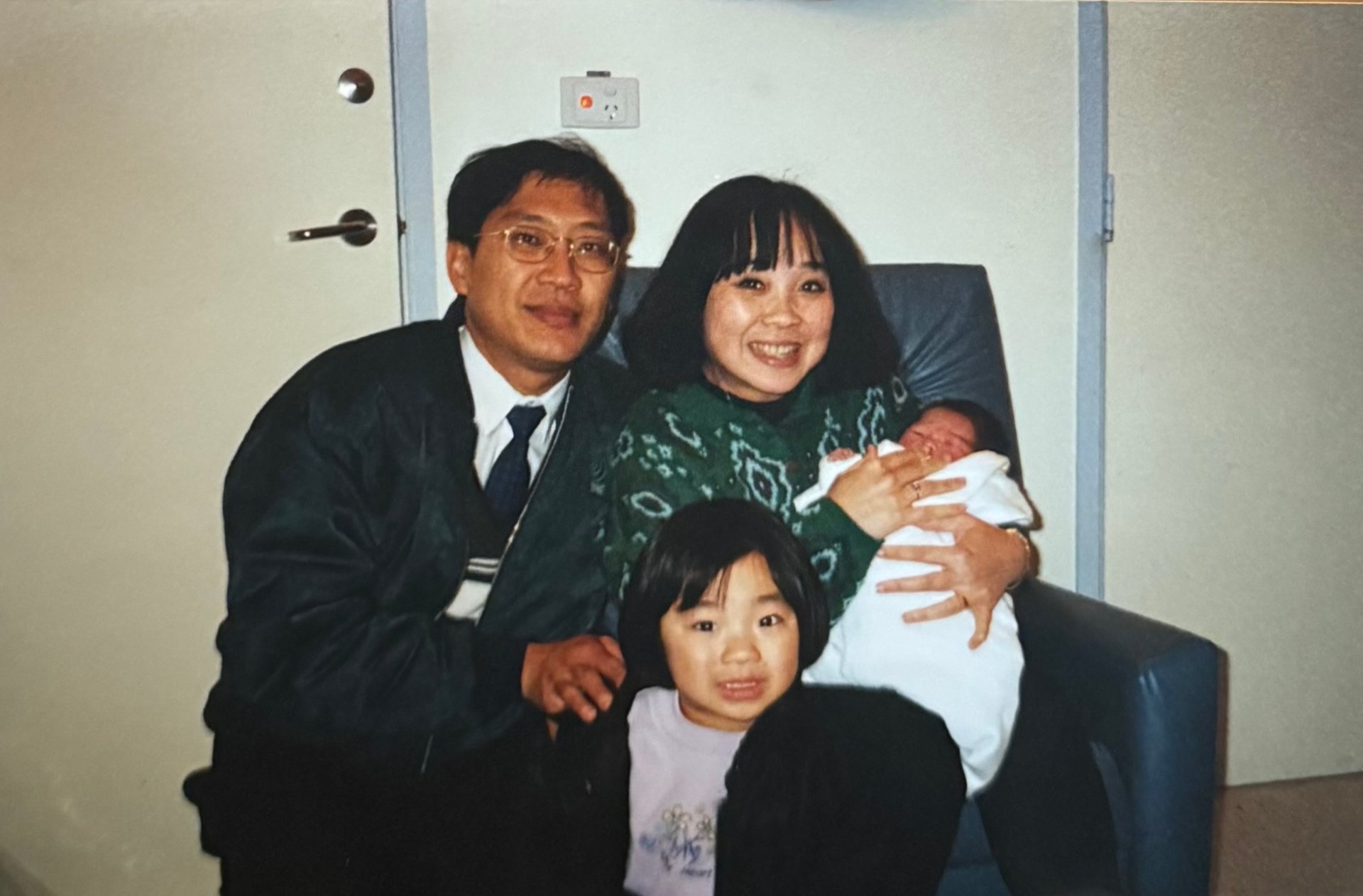 Lee Hoong Lau Timeline 10 Photo