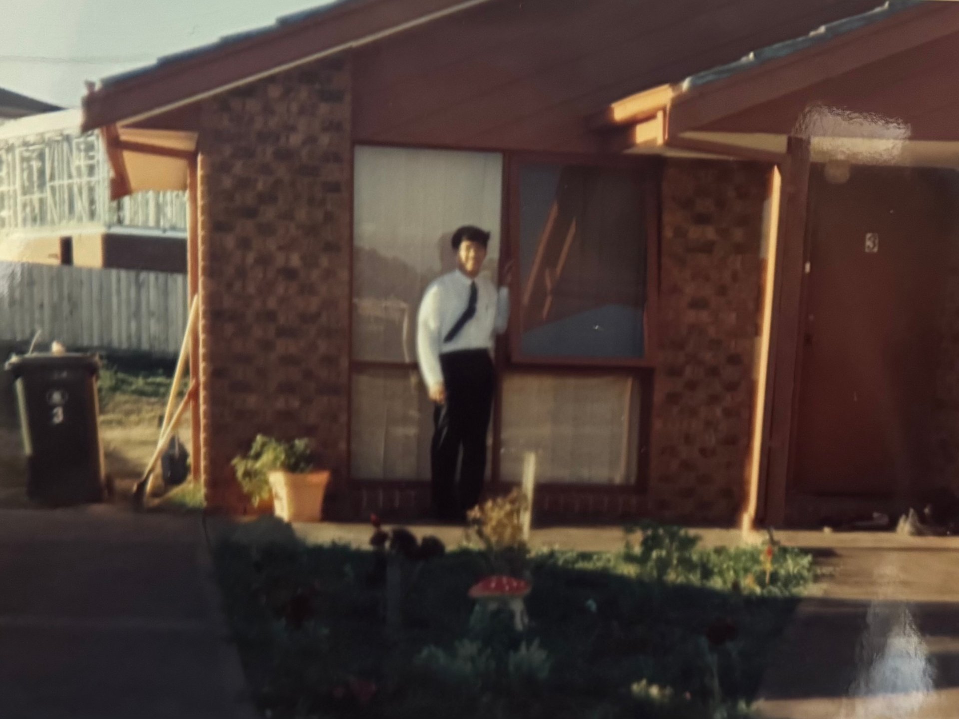 Lee Hoong Lau Timeline 7 Photo